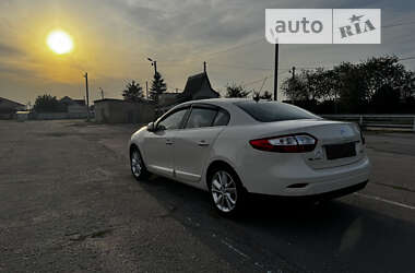 Седан Renault Fluence 2013 в Коростене