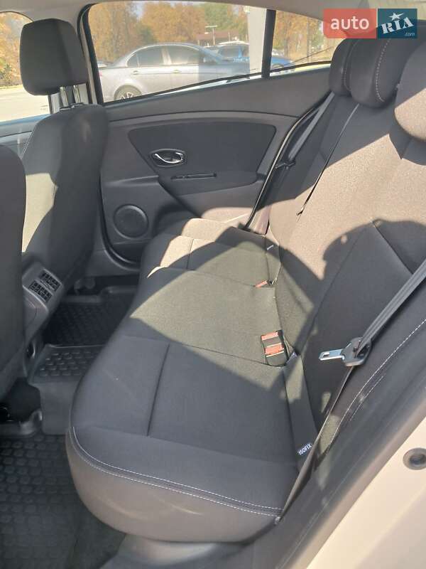 Седан Renault Fluence 2013 в Черкассах фото 7 Седан Renault Fluence 2013 в Черкассах