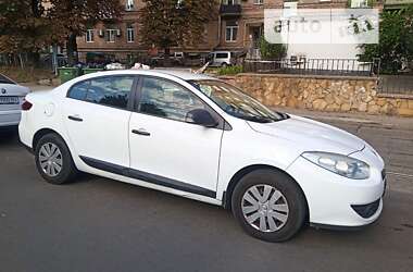 Седан Renault Fluence 2011 в Киеве