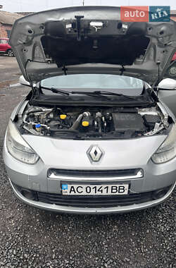 Седан Renault Fluence 2010 в Луцке