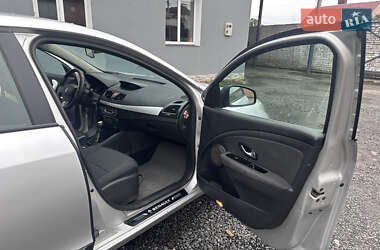 Седан Renault Fluence 2010 в Луцке