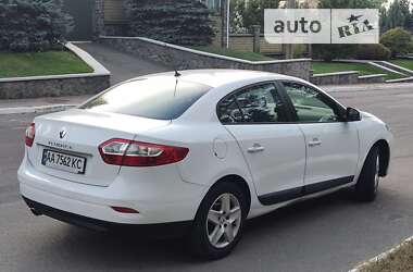 Седан Renault Fluence 2015 в Киеве