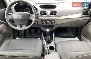 Седан Renault Fluence 2012 в Львові