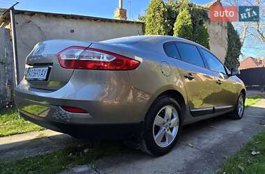 Седан Renault Fluence 2010 в Берегово