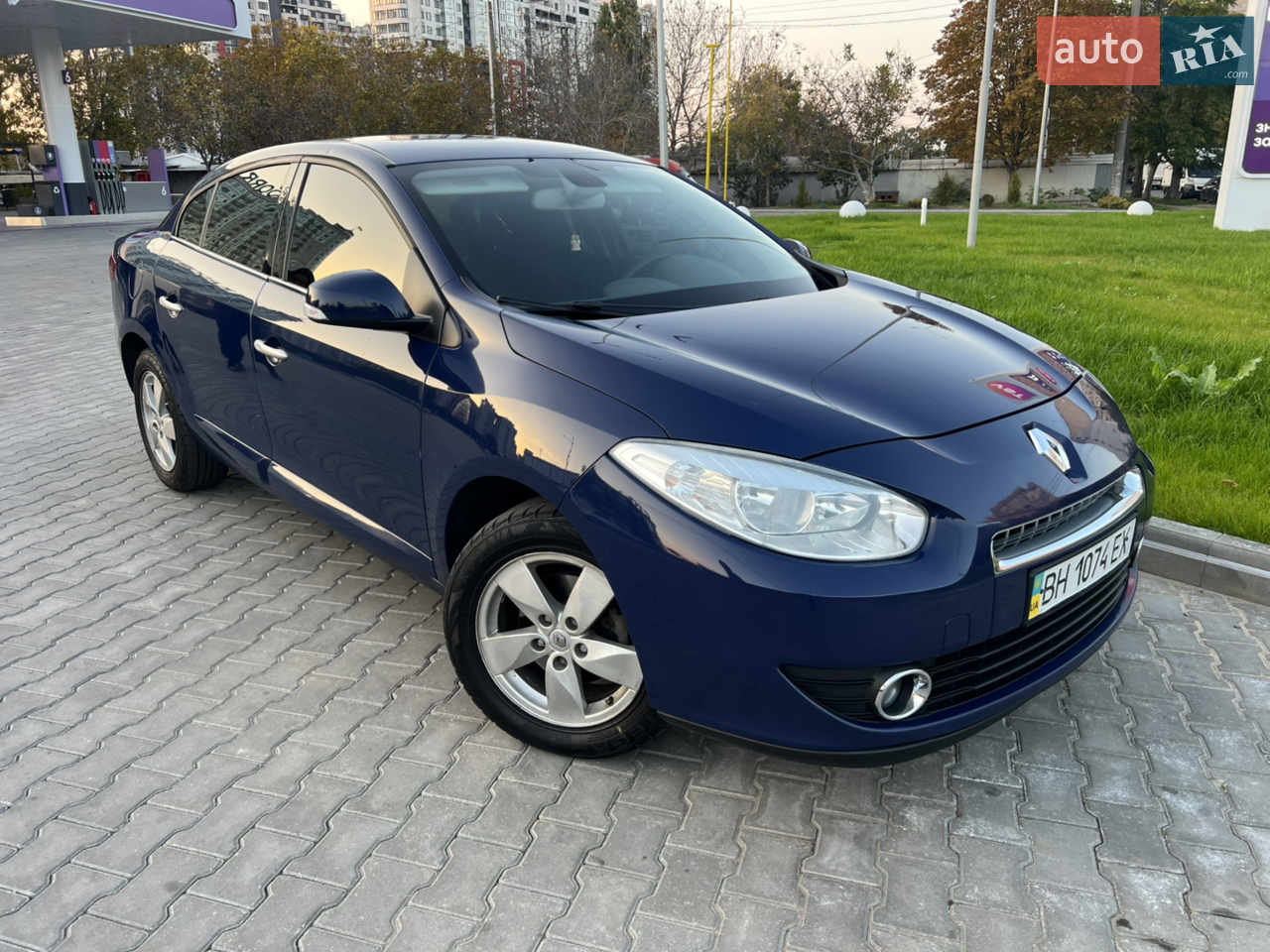 2011 Renault Fluence - мініатюра 21