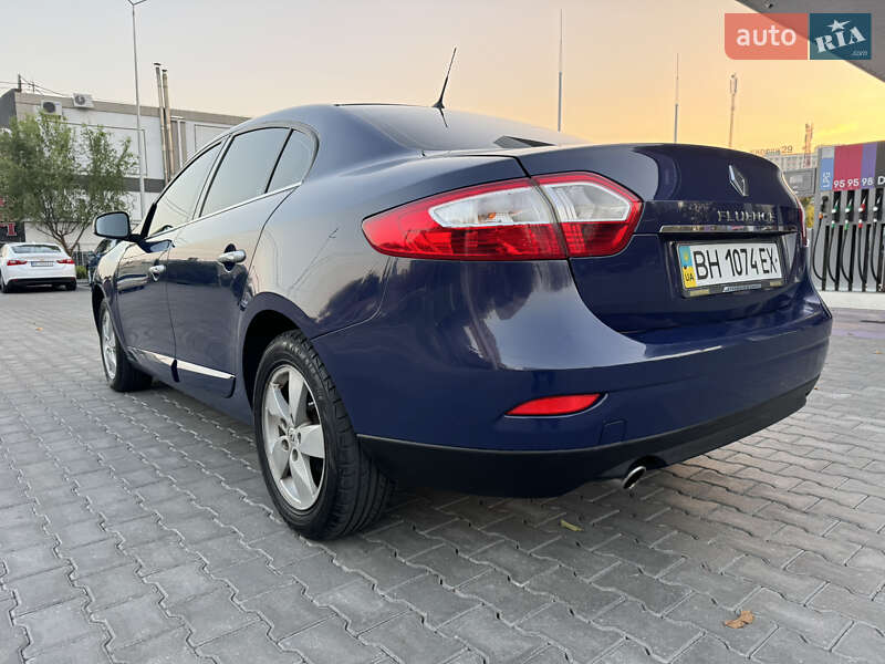 Седан Renault Fluence 2011 в Одессе