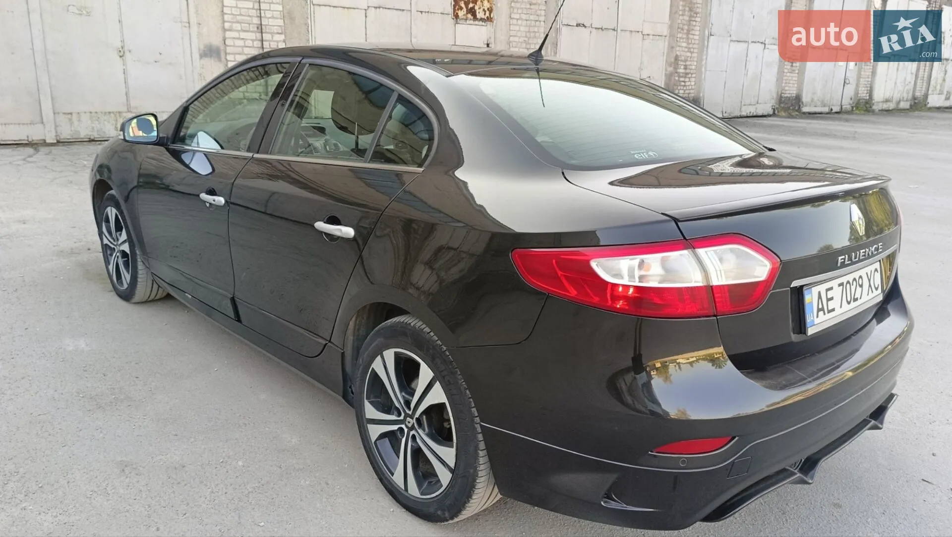 2011 Renault Fluence - мініатюра 11
