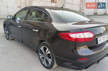 Седан Renault Fluence 2011 в 