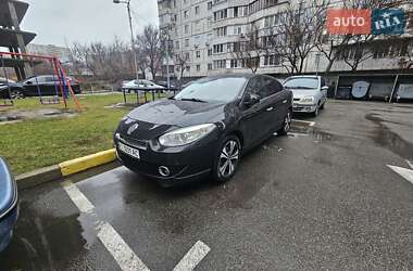 Седан Renault Fluence 2011 в Обухове