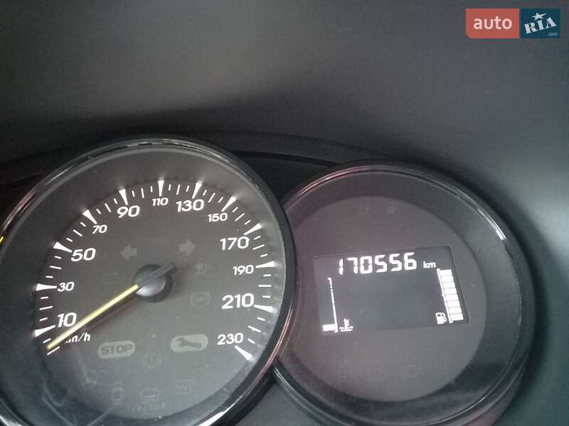 Renault Fluence 2010