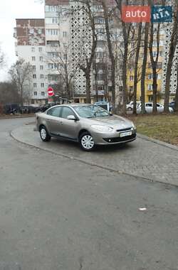 Седан Renault Fluence 2010 в Тернополе