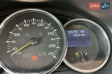 Седан Renault Fluence 2010 в 