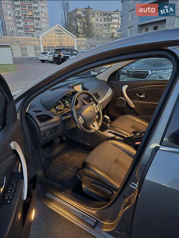 Седан Renault Fluence 2010 в Киеве фото 2 Седан Renault Fluence 2010 в Киеве
