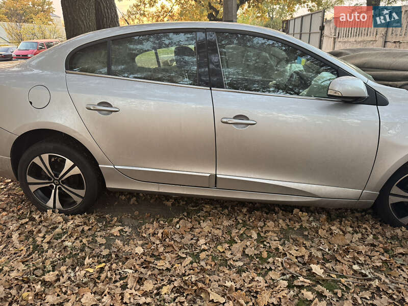 Седан Renault Fluence 2011 в Новомосковске