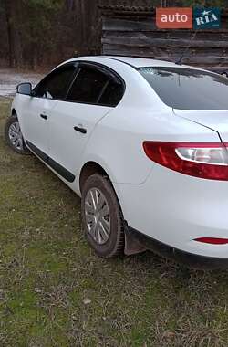 Седан Renault Fluence 2011 в Сумах