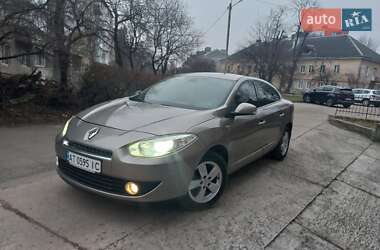 Седан Renault Fluence 2011 в Ивано-Франковске