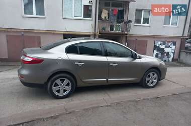 Седан Renault Fluence 2011 в Ивано-Франковске