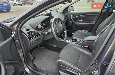 Седан Renault Fluence 2013 в 