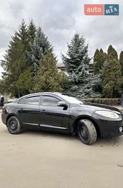 Седан Renault Fluence 2012 в Лисянці