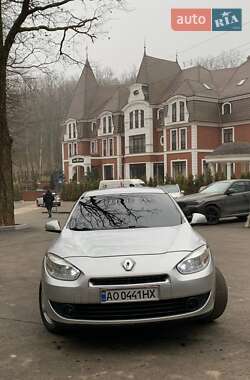 Седан Renault Fluence 2010 в Ужгороді