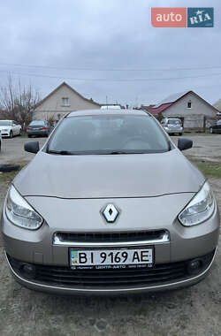 Седан Renault Fluence 2010 в 