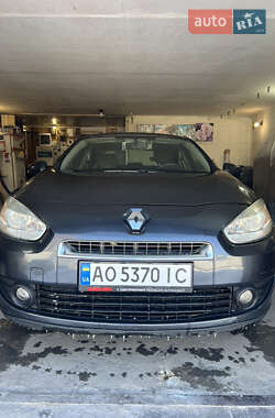 Седан Renault Fluence 2010 в 