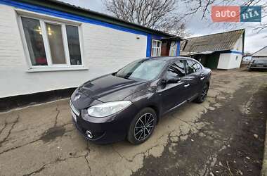 Седан Renault Fluence 2012 в 