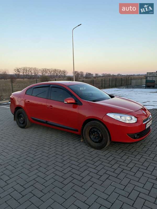 Седан Renault Fluence 2010 в Хмельницком