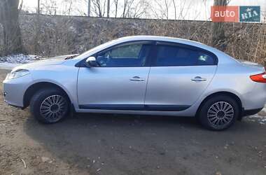 Седан Renault Fluence 2011 в Чернигове