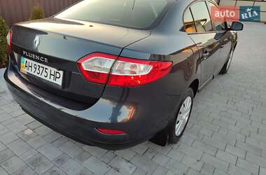 Седан Renault Fluence 2012 в 