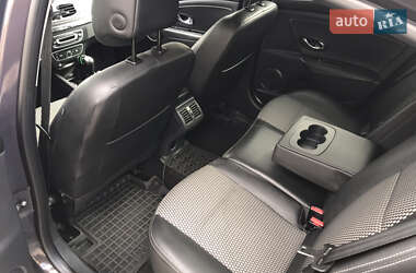 Седан Renault Fluence 2012 в 