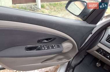 Седан Renault Fluence 2010 в Ивано-Франковске