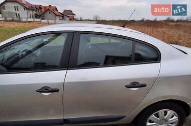 Седан Renault Fluence 2010 в Ивано-Франковске