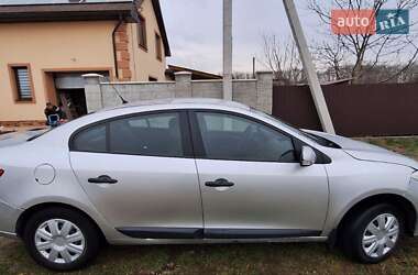 Седан Renault Fluence 2010 в Ивано-Франковске