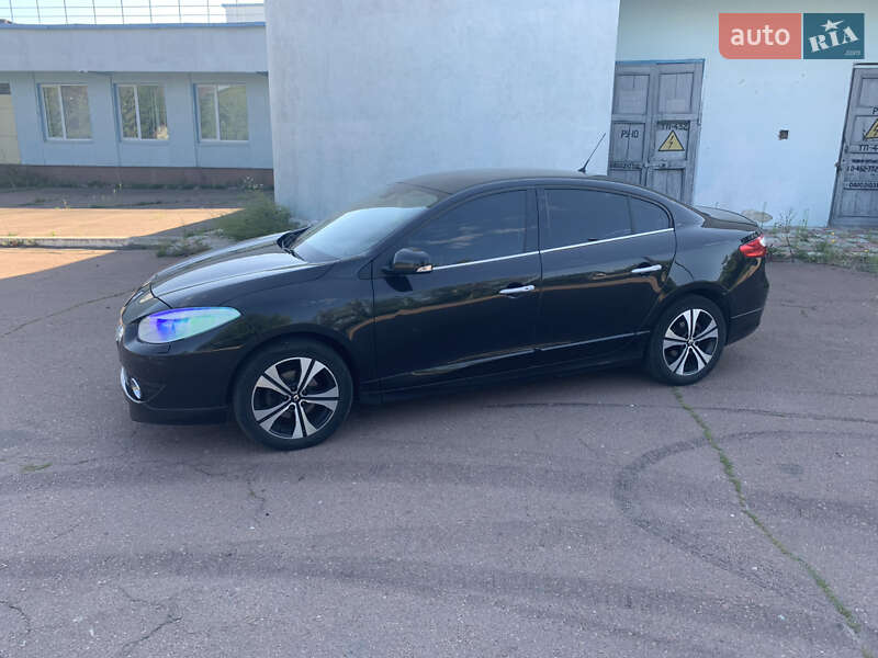 Седан Renault Fluence 2011 в Чернигове