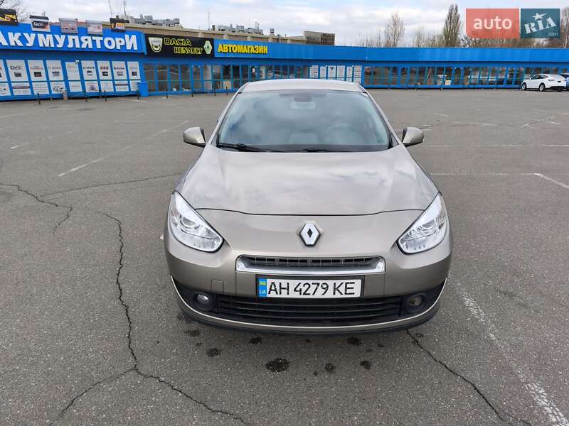 Renault Fluence 2011