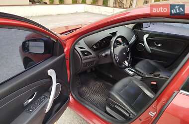Седан Renault Fluence 2010 в 