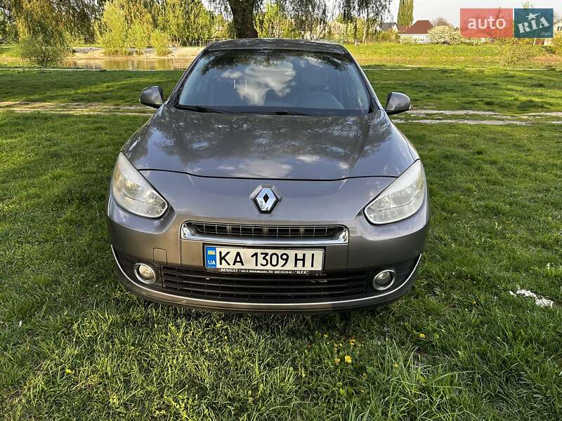 Седан Renault Fluence 2011 в Борисполі