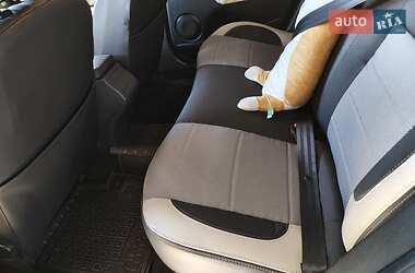 Седан Renault Fluence 2013 в 