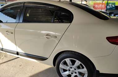 Седан Renault Fluence 2013 в 