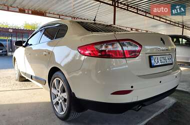 Седан Renault Fluence 2013 в 