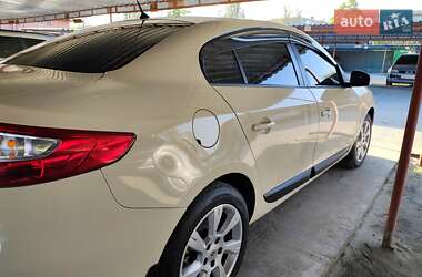 Седан Renault Fluence 2013 в 