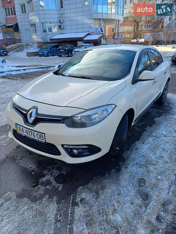 Седан Renault Fluence 2013 в 