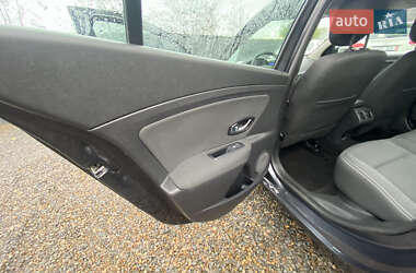 Седан Renault Fluence 2012 в 