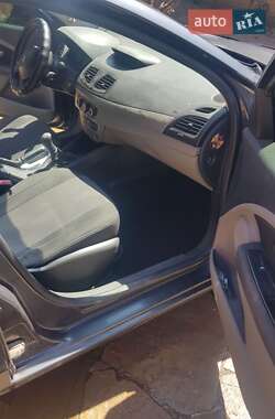 Седан Renault Fluence 2012 в 