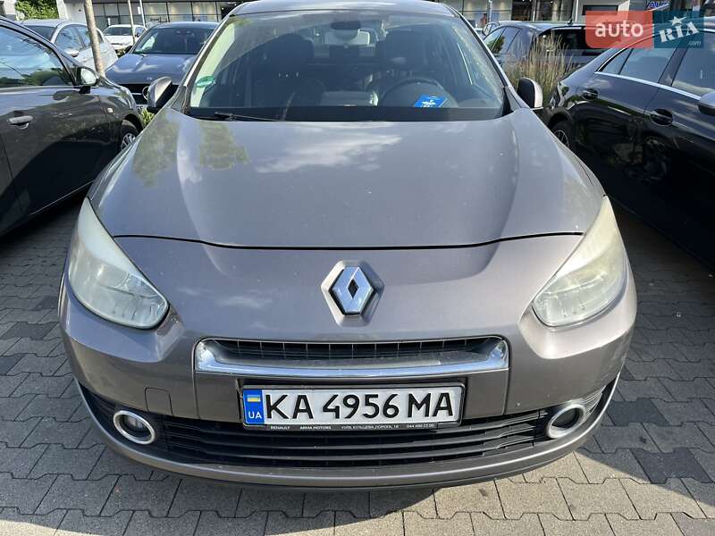 Седан Renault Fluence 2010 в Киеве