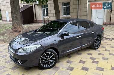 Седан Renault Fluence 2012 в 