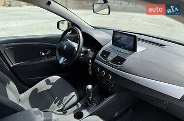 Седан Renault Fluence 2012 в 
