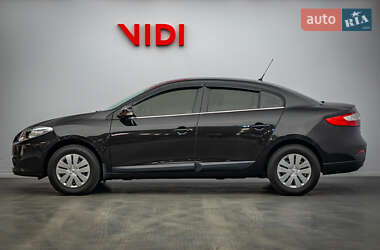Седан Renault Fluence 2011 в 