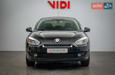 Седан Renault Fluence 2011 в 